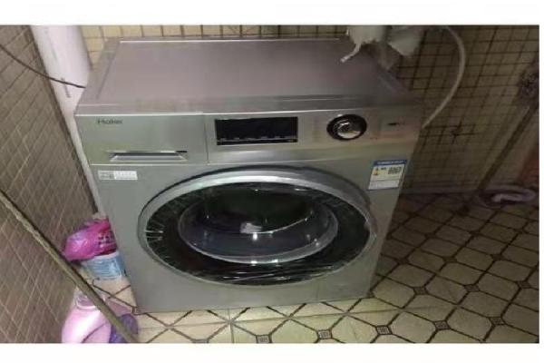 全自动洗衣机脱水脱不干怎么回事 全自动洗衣机甩不干怎么回事